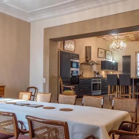 Luxurious Character House In The Heart Of *