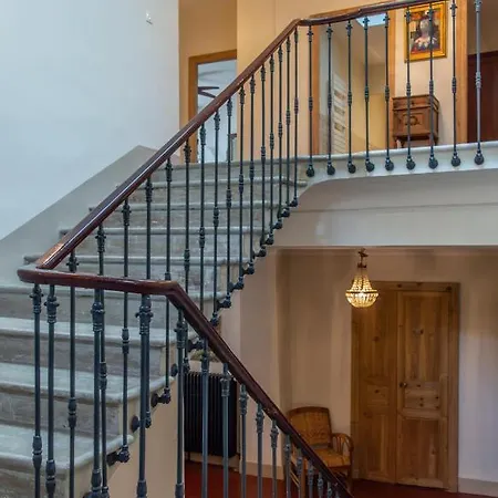 Luxurious Character House In The Heart Of Ferienhaus Roujan